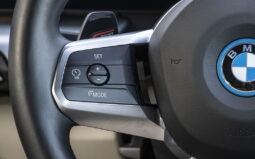 
										BMW iX1 full									