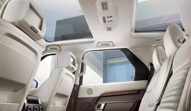 
								Land Rover Discovery full									