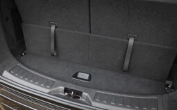 
										Land Rover Discovery Sport full									