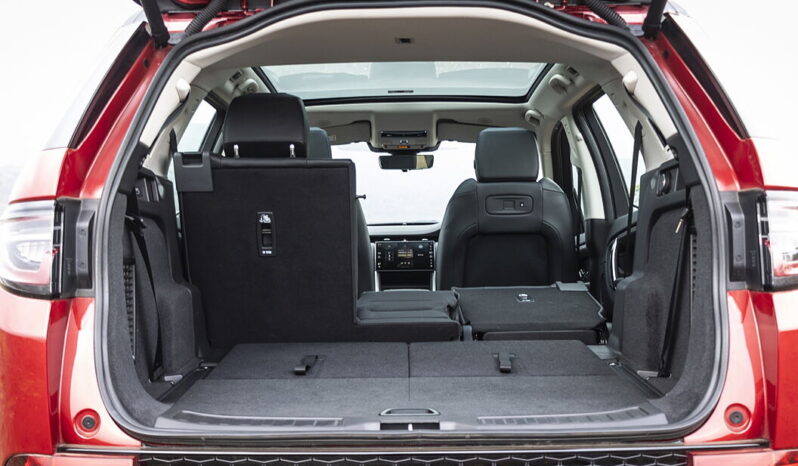 
								Land Rover Discovery Sport full									