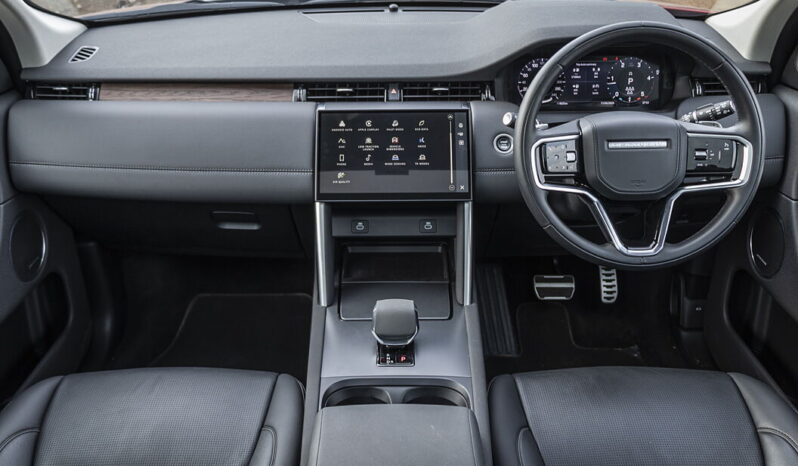 
								Land Rover Discovery Sport full									