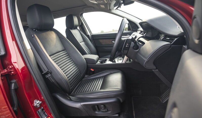 
								Land Rover Discovery Sport full									