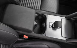 
										Land Rover Discovery Sport full									