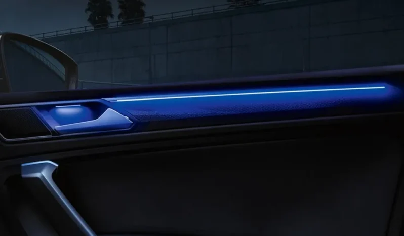 
								Volkswagen Tiguan full									