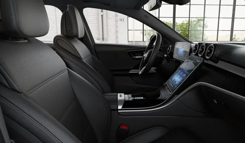 
								Mercedes-Benz C-Class full									