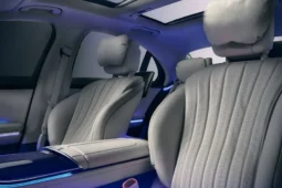 
										Mercedes-Benz S-Class full									