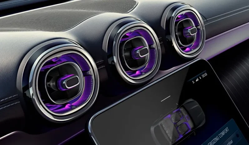 
								Mercedes-Benz GLC full									