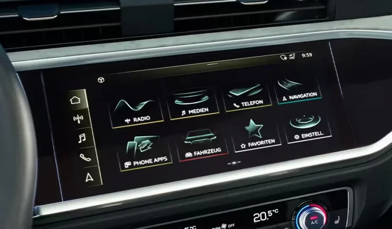 
								Audi Q3 Sportback full									