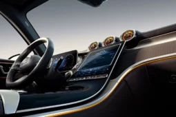 
										Mercedes-Benz GLC full									