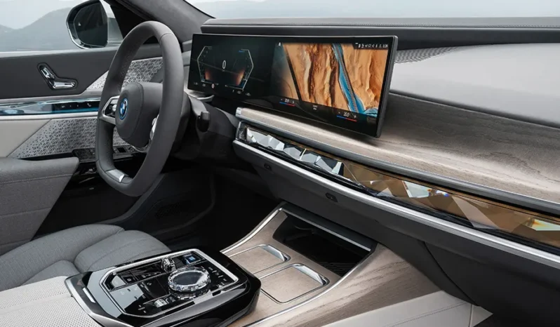 
								BMW i7 full									