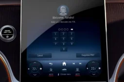 
										Mercedes-Benz GLC full									