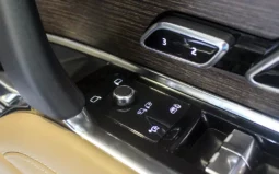 
										Land Rover Range Rover full									