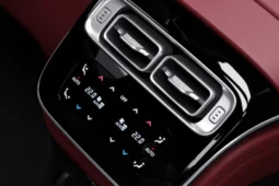 
										Mercedes-Benz S-Class full									