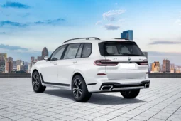 
										BMW X7 full									