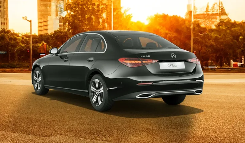 
								Mercedes-Benz C-Class full									