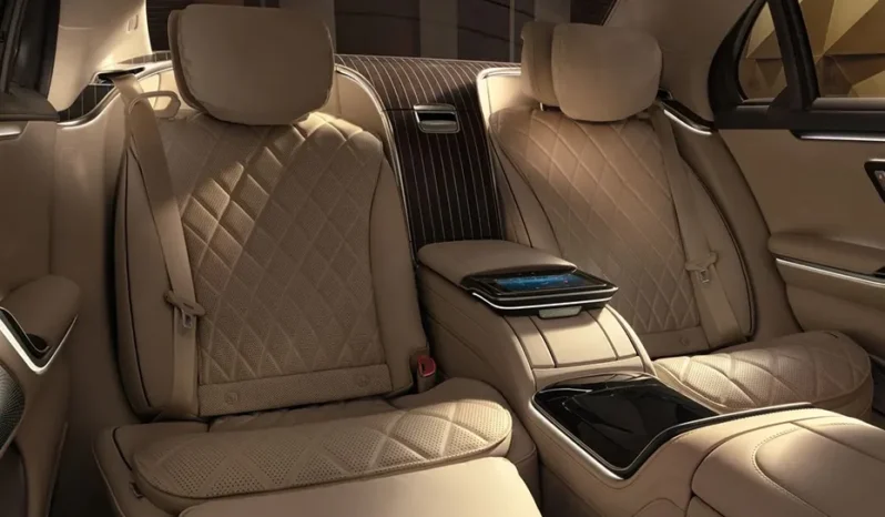 
								Mercedes-Benz S-Class full									