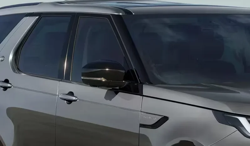 
								Land Rover Discovery full									