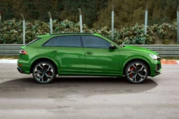 
										Audi RS Q8 full									