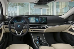 
										BMW i4 full									