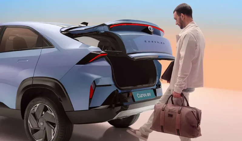 
								Tata Curvv EV full									
