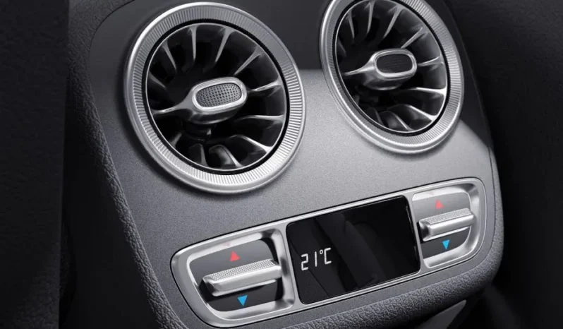 
								Mercedes-Benz AMG E 53 Cabriolet full									