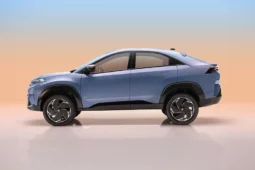 
										Tata Curvv EV full									