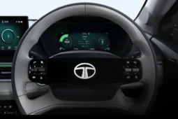 
										Tata Curvv EV full									